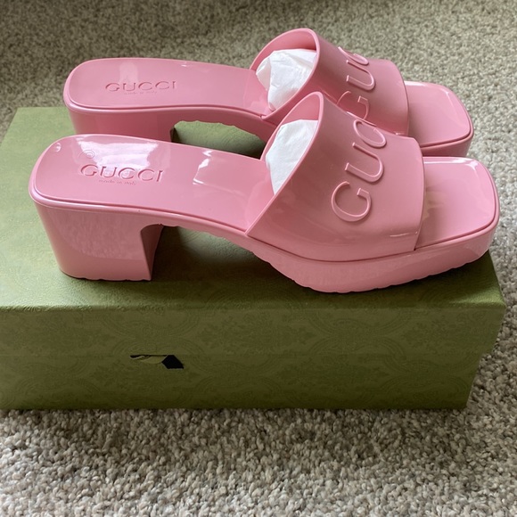 Brand new never worn Gucci GG Slides Sz 38 Pink - Picture 2 of 7